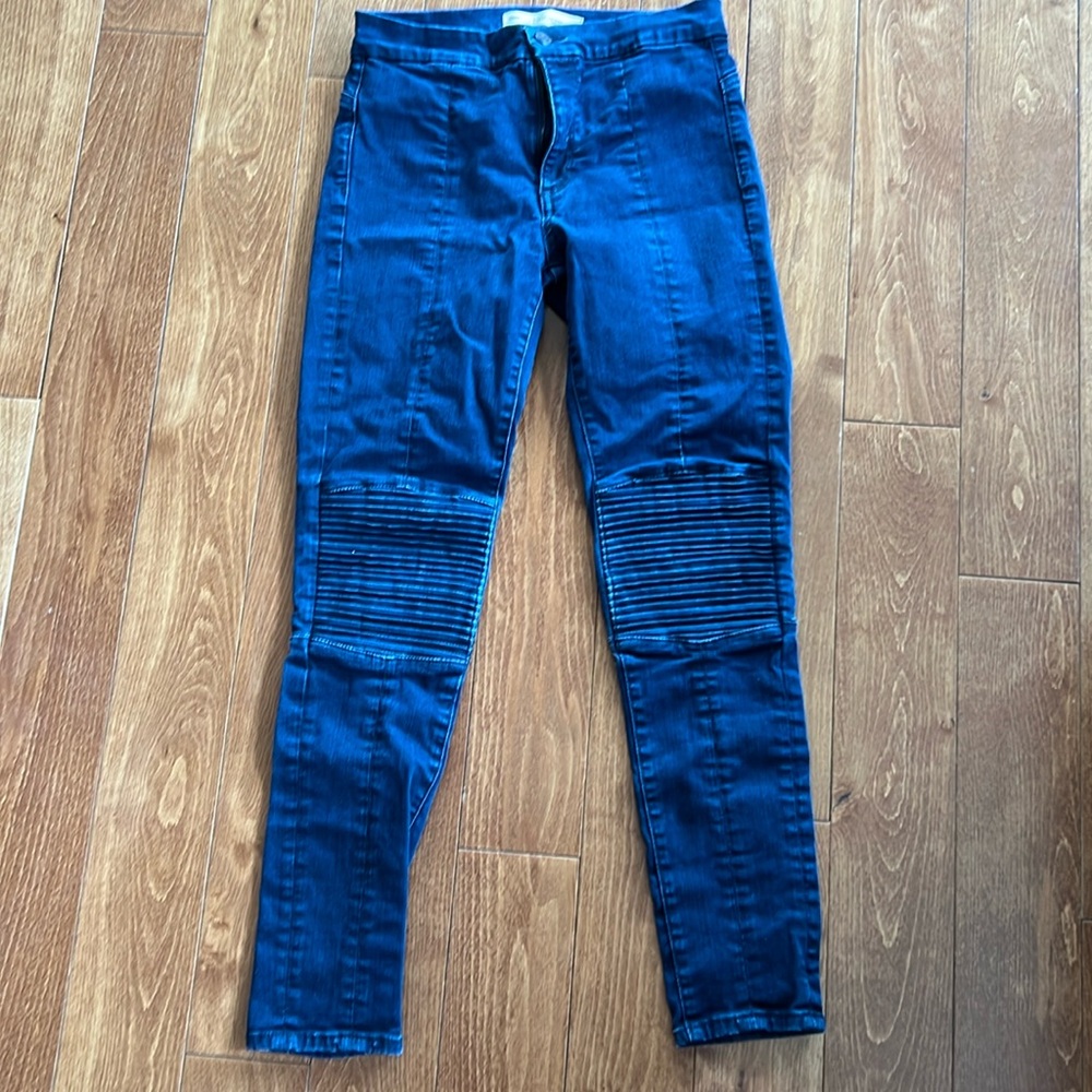 Skinny jeans 27